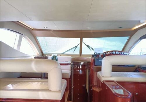 50 feet majesty yacht in Dubai