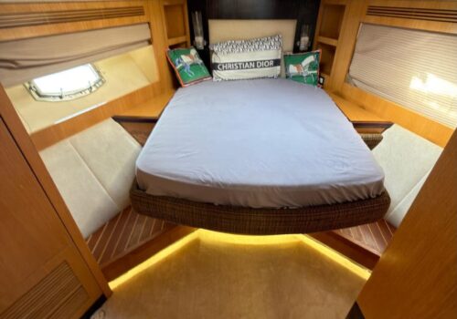 56 feet majasty yacht for rental in Dubai marina