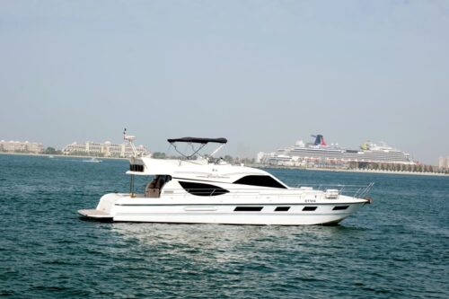 book 70 feet luxurious yacht rental