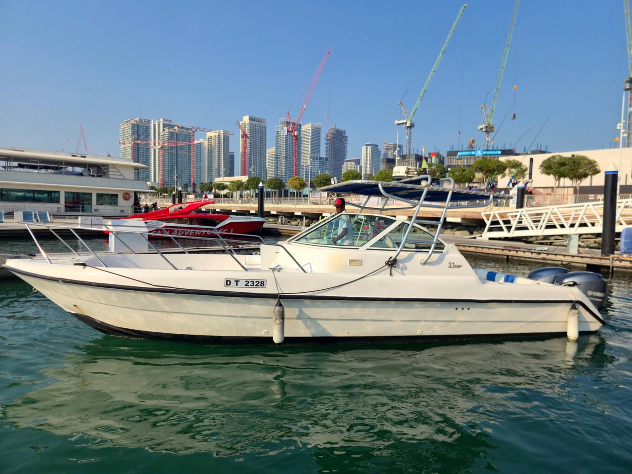 31 feet fishing boat for rental in Dubai