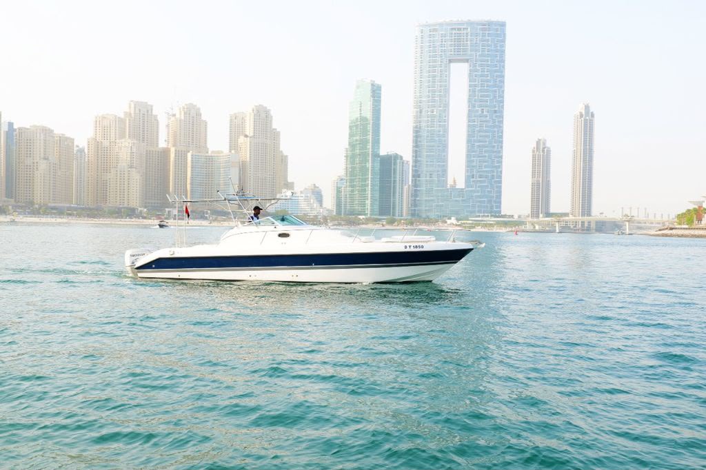 35 feet fishing boat for rental in Dubai